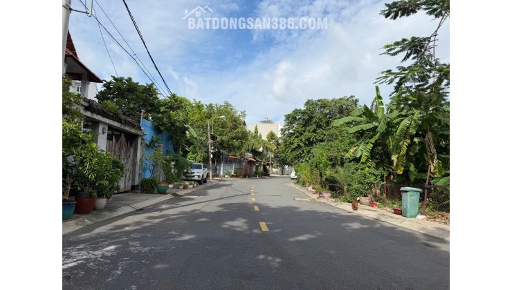 Biệt thự view công viên trục Dương Quảng Hàm, P.6, Gò Vấp, 470m2, đường 12m, 47 tỷ
