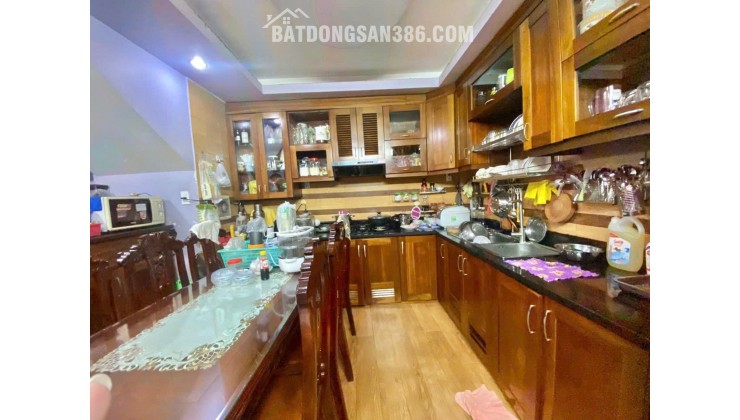 NHÀ ĐẸP HẺM XE HƠI Q3, RẠCH BÙNG BINH, 5 TẦNG, 6PN, SỔ VUÔNG, 4M*10M NHỈNH 8 TỶ