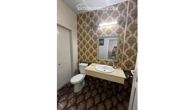 Chính chủ cần cho thuê nhà làm văn phòng tại Đống Đa - Hà Nội