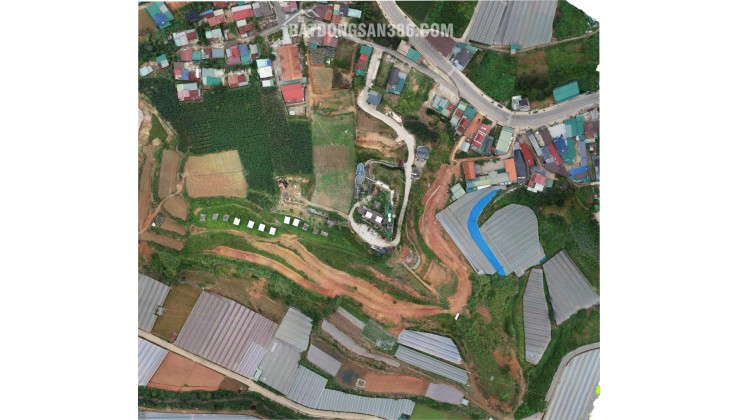 Bán 2ha đến 2ha5 đất trung tâm langbiang