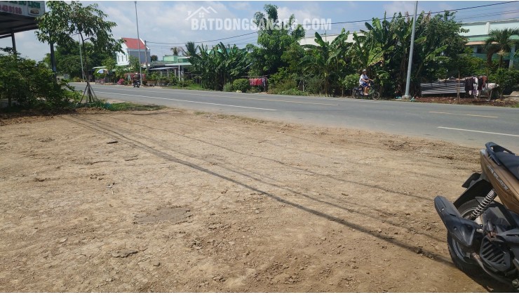 CHO THUÊ 5000M2 MẶT TIỀN QL50 LÀM BÃI XE NHÀ XƯỞNG KHO LẠNH 0901651234.