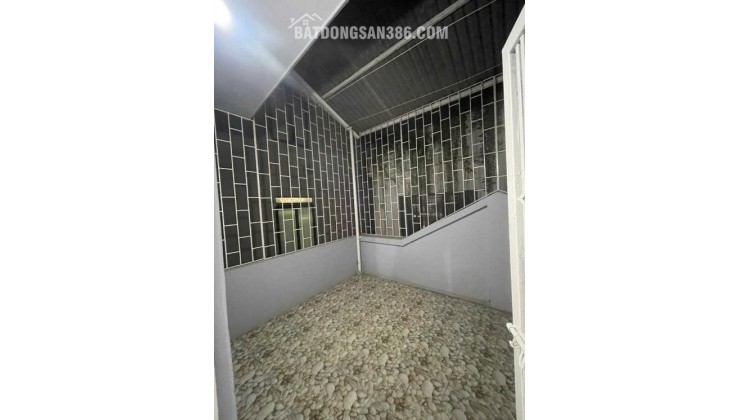 Cần cho thuê nhà hộ gia đình riêng biệt tại địa chỉ nhà Tổ 2, số nhà 56, ngõ 219 phố Định Công Thượng, Hoàng Mai, TP Hà Nội.