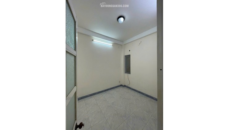 CHO THUÊ NHÀ - Hồ Văn Huê, P.9, Q.Phú Nhuận - 96m2 - 2PN 2WC - 9tr/tháng