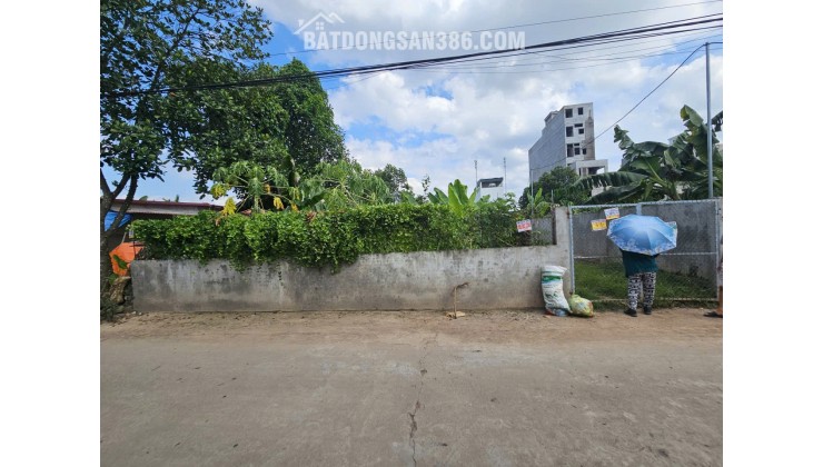 Bán đất rất hiểm và đẹp, vị trí vip khu vân nam 500m2 xây biệt thự, đất nở hậu