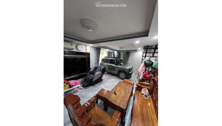 Siêu phẩm Đoàn Giỏi 2 mặt tiền, xe hơi ngủ trong nhà,  2 tầng 48m² mà chỉ 4Đ lớn