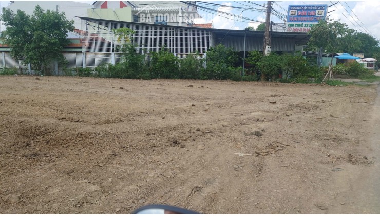 CHO THUÊ 5000M2 MẶT TIỀN QL50 LÀM BÃI XE NHÀ XƯỞNG KHO LẠNH 0901651234.