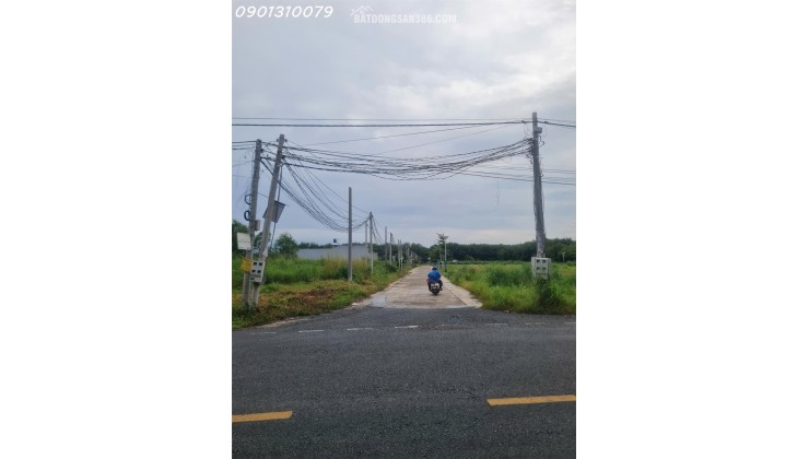 Chính chủ gửi bán 250m2 đất sát KCN Minh Hưng, 380tr công chứng