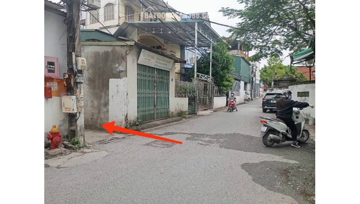 Căn nhà 5 tầng 30m Phúc Lợi 5.6 tỷ,sổ đỏ Long Biên