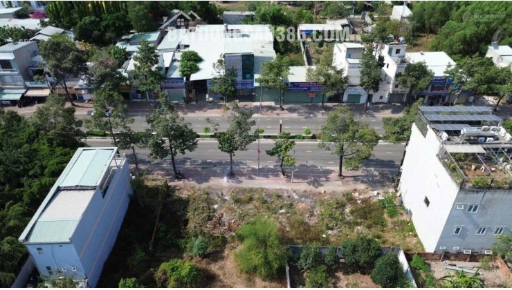 Bán đất trung tâm Phú Mỹ: 40m mặt tiền Lê Duẩn, 574m² có 260m² thổ cư, tách sẵn 4 lô