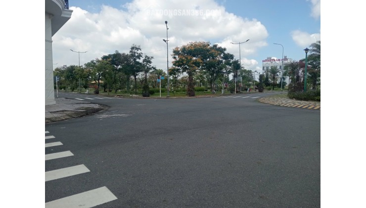 BÁN LÔ THỔ CƯ BIỆT THỰ 500M2, NGAY CỬA SB LONG THÀNH