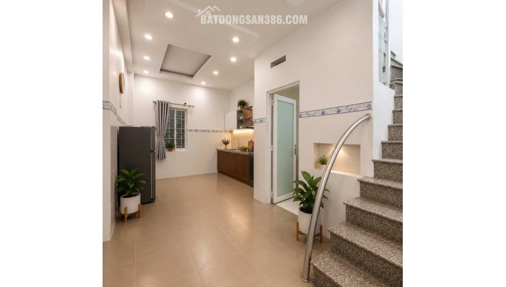 Ngay Lê Trọng Tấn Tân Phú, nhà 46m² chỉ nhỉnh nhẹ 5Đ