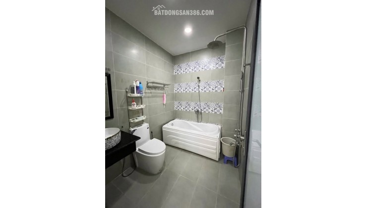 bán nhà gấp chủ định cư nước ngoài cần bán nhà p chánh hưng quân8 vía tài lọc cưc hiếm