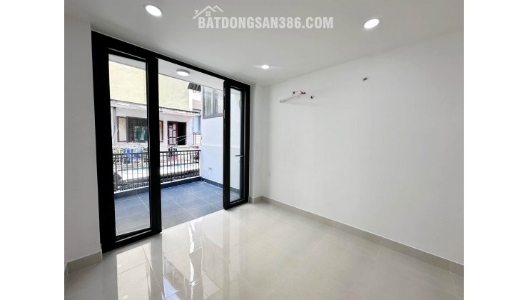 HẺM XE HƠI KHUƠNG VIỆT, TÂN PHÚ, 5 TẦNG MỚI, GẦN ĐẦM SEN, NHỈNH 5 TỶ
