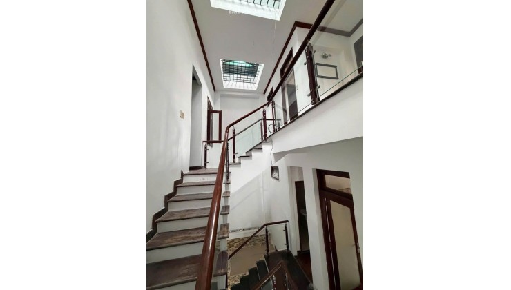 BIỆT THỰ HẦM ĐƯỜNG PHẠM HUY THÔNG, P7 GÒ VẤP, 7 x 15, 5 TẦNG, 17.5 TỶ