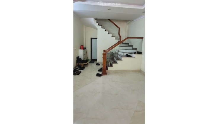 CHO THUÊ TẦNG 1 DIỆN TÍCH 50M2 PHỐ LÊ TRỌNG TẤN HÀ ĐÔNG GIÁ 7 TRIỆU /THÁNG