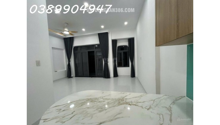 Bán nhà cấp 4 mới xây hẻm Lê Hồng Phong - Nam Nha Trang, nhà đẹp ở ngay bề ngang lớn
