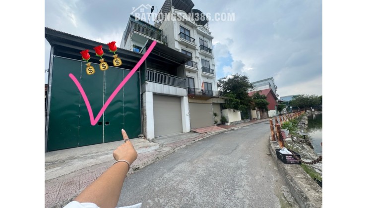 Bán Nhà Bát Khối 11 tỷ 86m ô tô đỗ cửa,vỉa hè view hồ