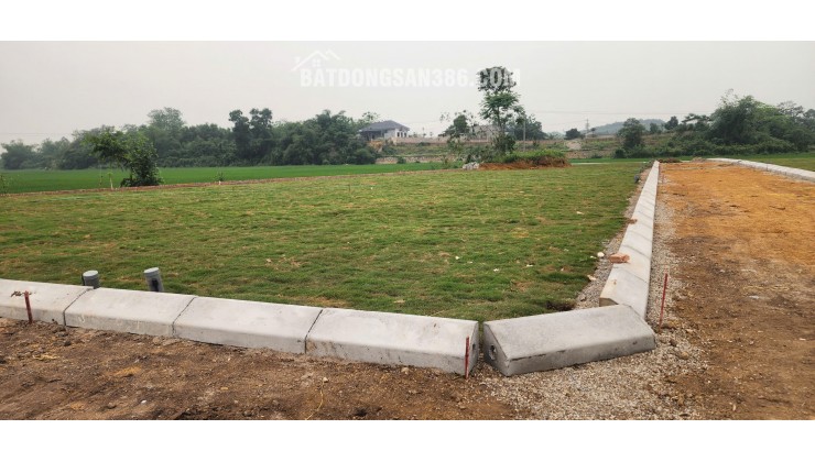 Siêu phẩm Kim Bôi] 3500m2 lô góc view sông Bôi, bám 200m mặt đường, thổ cư 1700m2 - Chỉ nhỉnh 2tr/m2