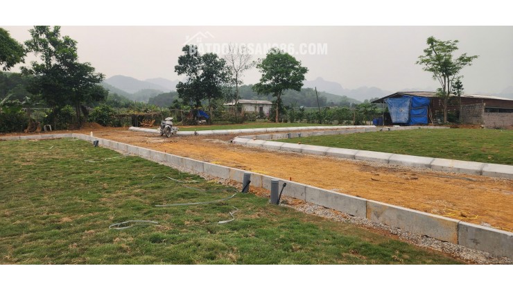 Siêu phẩm Kim Bôi] 3500m2 lô góc view sông Bôi, bám 200m mặt đường, thổ cư 1700m2 - Chỉ nhỉnh 2tr/m2