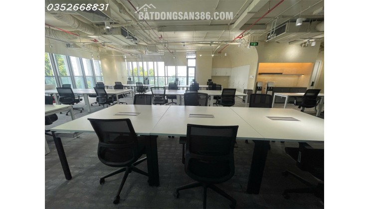 CHO THUÊ VĂN PHÒNG Q.1 - 162M2 - GIÁ 36 USD/M2