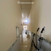 Chính chủ bán nhà hẻm Nguyễn Thị Thập Quận 7, ngang 4m dài 19m, thương lượng tốt, pháp lý chuẩn, tiện xây mới.