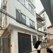 Bán nhà Bát Khối lô góc 8 tỷ 36m ô tô qua nhà,sổ đỏ long biên