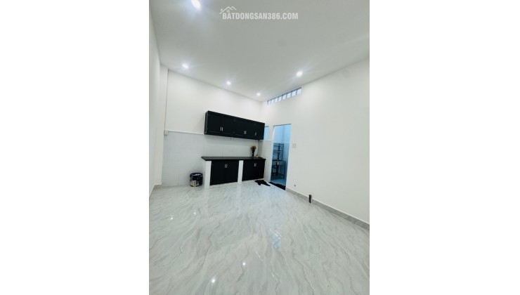 Bán nhà cấp 4, DT 76m2, Lã Xuân Oai, Tăng Nhơn Phú A, Q9. Thủ Đức, TP HCM. Giá 4.64  tỷ.