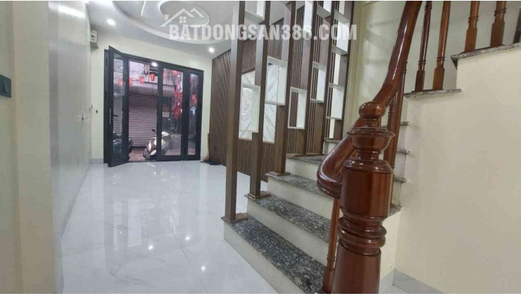 NHÀ ĐẸP Ở NGAY - NGÕ THÔNG, Ô TÔ VF3 ĐỖ CỬA - KINH DOANH  TẠP HÓA, SPA
