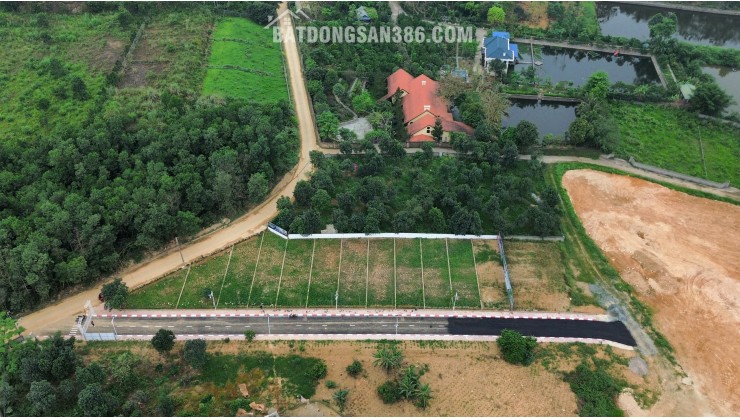 Đông Xuan Nằm trong vùng nội thị, ngay lõi phân khu được quy hoạch khu đô thị, quỹ đất khan hiếm, ít sản phẩm, tạo dư địa tăng giá tốt.