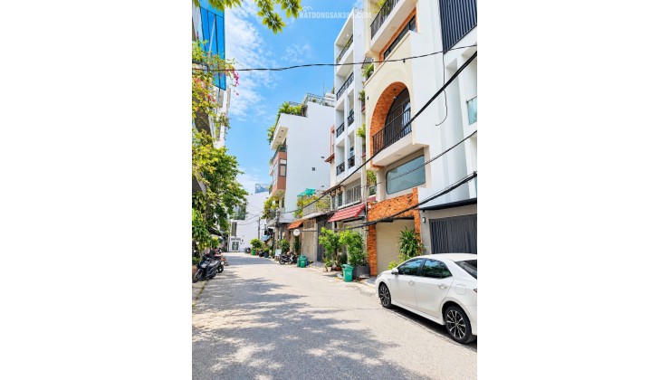 Bán nhà Quận 7 - Hoàn Trong Mậu 92m2 4tầng 5PN - Đường nhựa 9M, cách Himlam 70m - chỉ 17 tỷ