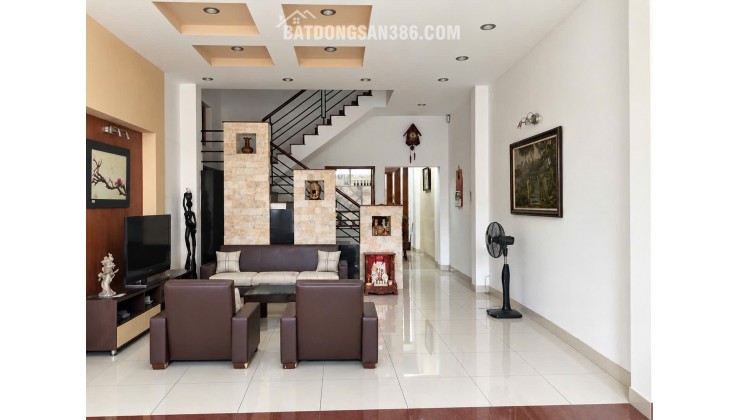 Bán nhà Quận 7 - Võ Thị Nhờ 115m2 3tầng 4PN rộng Ở ngay - Gara Xe Hơi, Ngang 5m - 11.8 tỷ