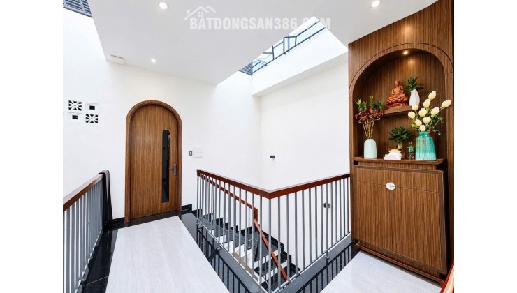 Bán nhà Quận 7 - Huỳnh Tấn Phát 85m2 4 Tầng 4PN, Full Nội thất Xịn - Ngang 5m - chỉ 8.X Tỷ