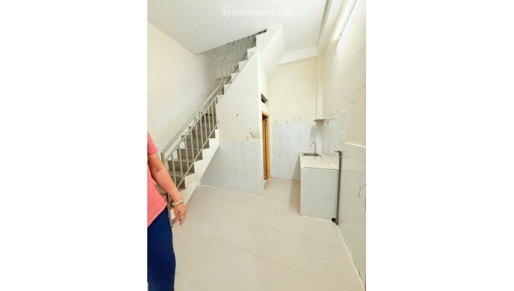 Bán nhà Quận 7 - Trần Văn Khánh 250m2 3 Tầng 15PN - Dòng tiền 32tr/Tháng, Ngang 10m - 25 tỷ