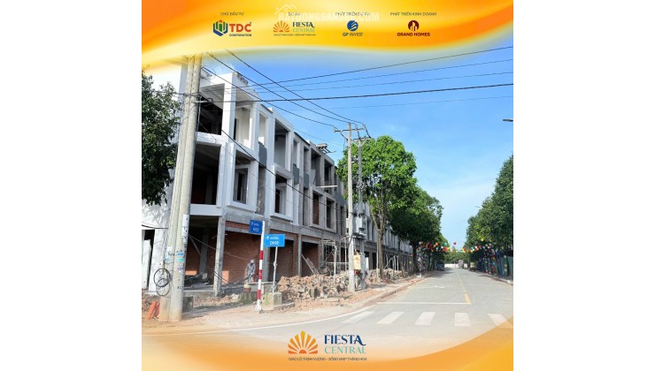 Không Nơi Nào Rẻ Hơn - Chỉ 15 Triệu/m2 Sở Hữu Nhà Phố 3 Tầng Fiesta Central Tại Tp. Mới Bình Dương