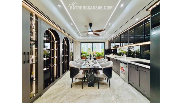 Bán nhà hẻm xe hơi Huỳnh Tấn Phát, Q7, 80m2, full nội thất, giàm còn 4.2 Tỷ