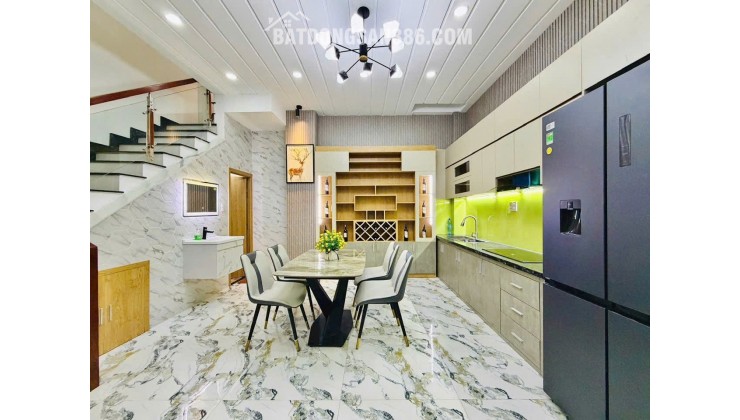 (HIẾM)Bán nhà mặt tiền 1T2L, đương Huỳnh Tấn Phát, 60m2, hẻm xe hơi né nhau, giá nhỉnh 4 tỷ