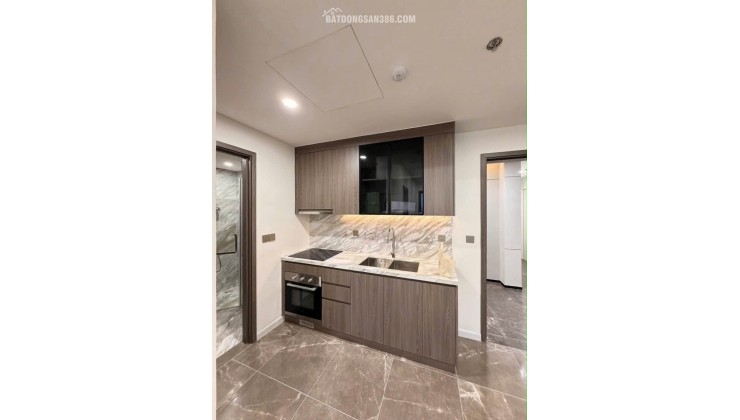 Chính chủ cần bán gấp căn 2n 3,5 tỷ tòa tòa A3 Lumiere Evergreen, Vinhomes Smart City 0777393828