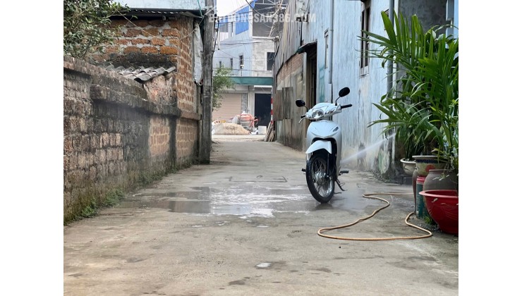 CÁCH TỈNH LỘ 420 CHỈ 20M – 250M² ĐẤT, 200M² THỔ CƯ, GIÁ 30 TRIỆU/M²!