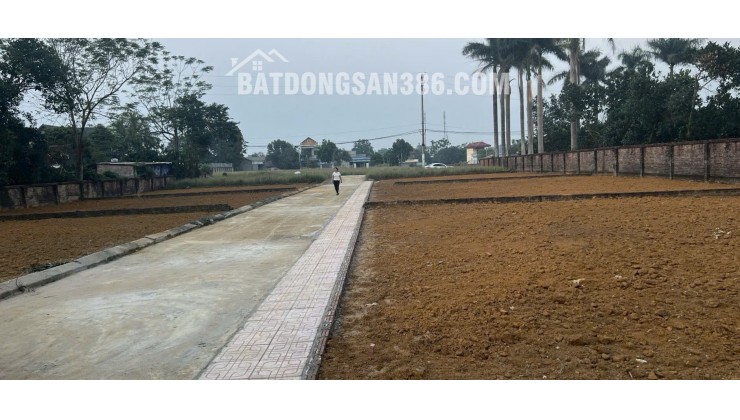 SĂN ĐẤT HÒA LẠC – 100M² NỞ HẬU, SÁT TRỤC DH09 PHÚ CÁT!
