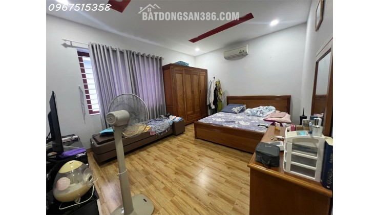 Nhà 3 tầng KĐT Mỹ Gia – DT 100m2 đường số 3 rộng 16m – Sổ hồng hoàn công – Giảm thêm 800tr còn 8,9 tỷ