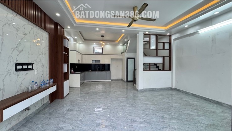 3 TẦNG-NGÕ ÔTÔ ĐỖ CỬA-3 NGỦ KHÉP KÍN - 2,35đ