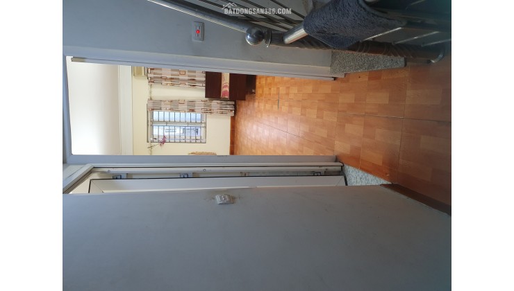 CHO THUÊ PHÒNG ĐỘC THÂN THUẬN TIỆN SINH HOẠT GẦN HỒ TÂY HÀ NỘI