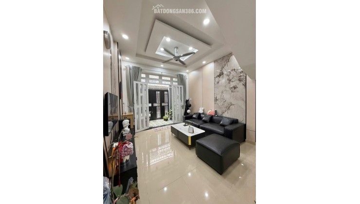 Bán nhà 3 tầng, 56m2,  Quốc lộ 13, Hiệp Bình Phước, Thủ Đức, TP HCM. Giá 7,28  tỷ, Sổ hồng riêng.