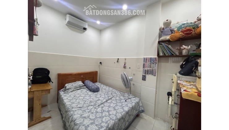 Bán nhà 3 tầng, 64m2 hẻm Đặng Văn Bi, Trường Thọ, Thủ Đức, TP HCM, SHR. Giá 7.48 tỷ.
