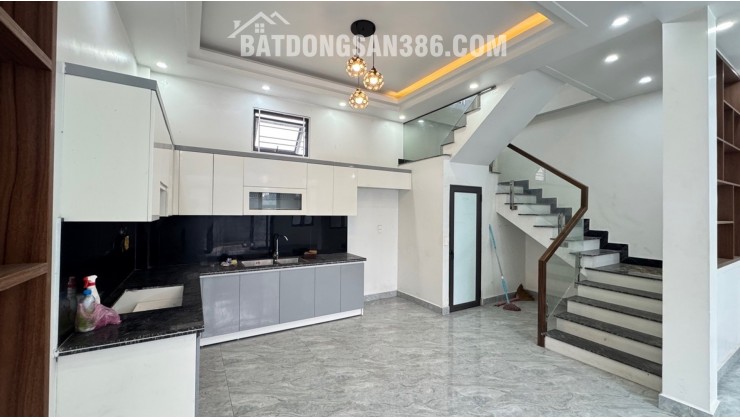 3 TẦNG-NGÕ ÔTÔ ĐỖ CỬA-3 NGỦ KHÉP KÍN - 2,35đ