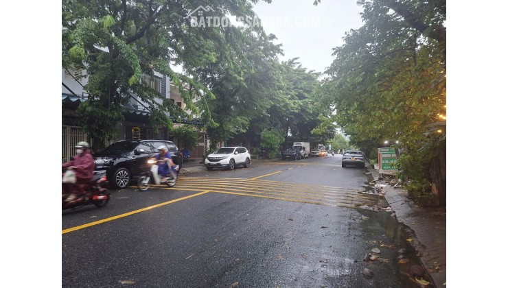 Bán nhà 3 tầng 3 mê đường Trần Thủ Độ - Sát công Viên Thanh Niên