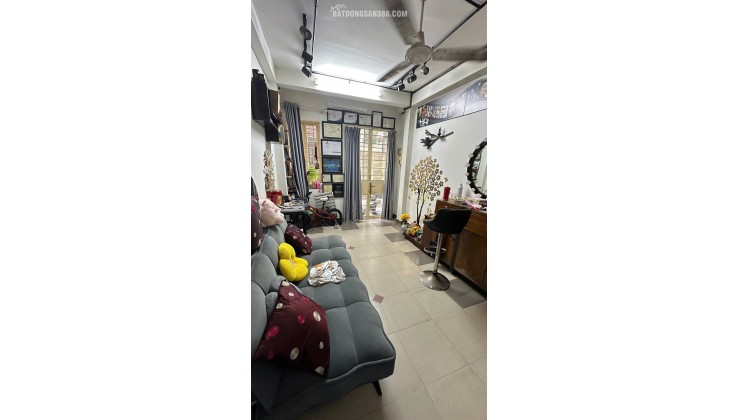 Chính chủ bán nhà 457/10 Điện Biên Phủ, P. Bàn Cờ, Q. 3, TP. HCM