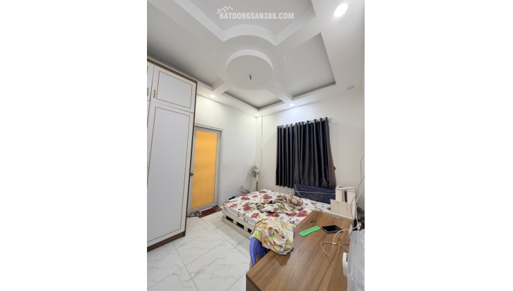 Bán nhà 3 tầng Gò Cát, Phú Hữu, Q9, Thủ Đức, TP HCM. DT 56m2, sổ hồng riêng. Giá 6,97 tỷ.