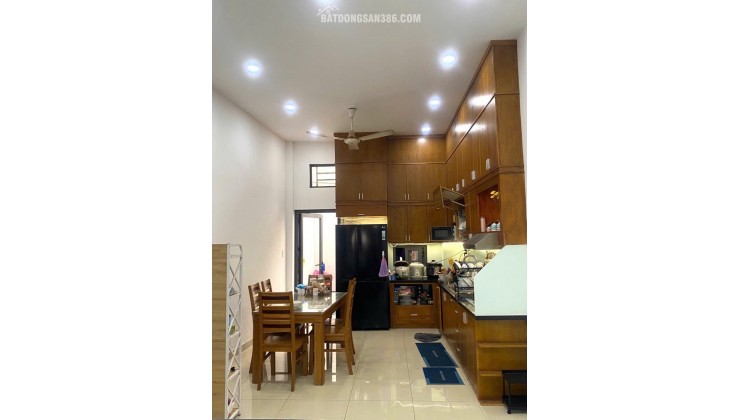 Bán nhà Quận 7 - Lâm Văn Bền 80m2 4tầng Ở ngay 4PN - 2 Mặt tiền, Hẻm Xe Hơi - nhỉnh 9 Tỷ