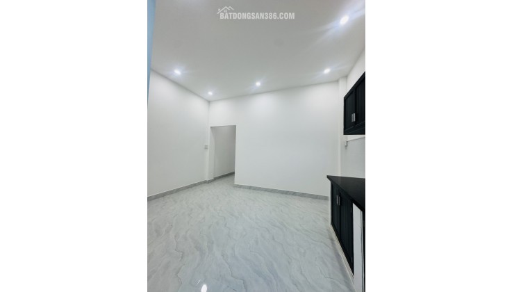 Bán nhà cấp 4, DT 76m2, Lã Xuân Oai, Tăng Nhơn Phú A, Q9. Thủ Đức, TP HCM. Giá 4.64  tỷ.